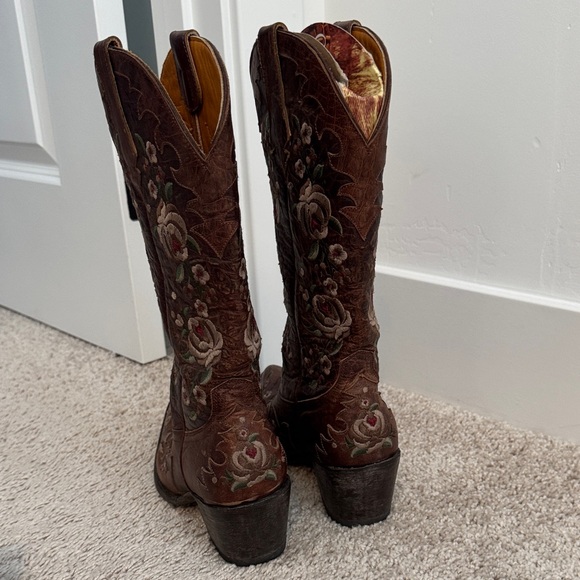 Old Gringo Brown Cowboy Boots - Picture 6 of 6